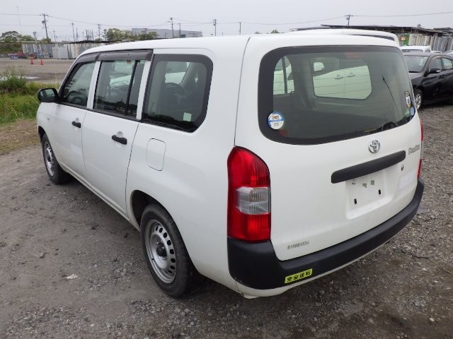 TOYOTA PROBOX 2017 Image 30