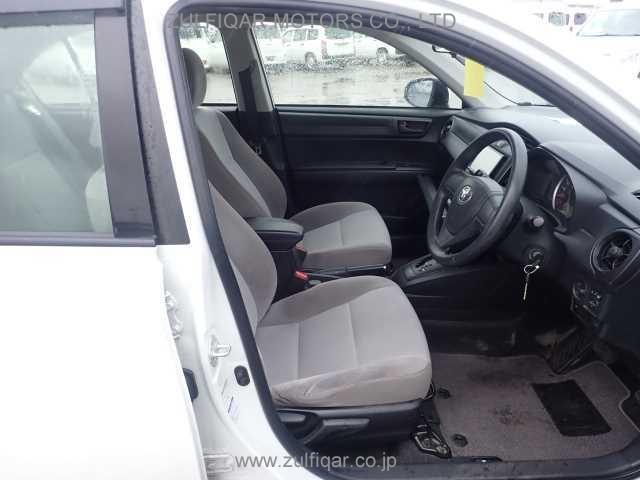 TOYOTA COROLLA AXIO 2017 Image 3