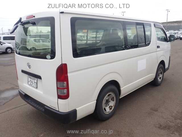 TOYOTA HIACE 2013 Image 2