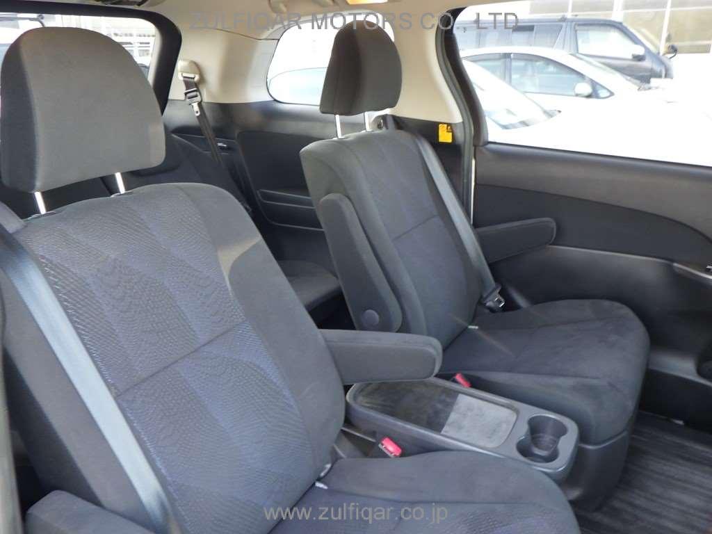 TOYOTA ESTIMA HYBRID 2013 Image 7