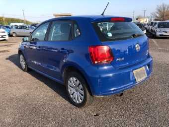 VOLKSWAGEN POLO 2013 Image 2