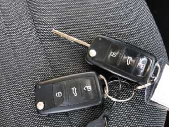 VOLKSWAGEN POLO 2013 Image 9