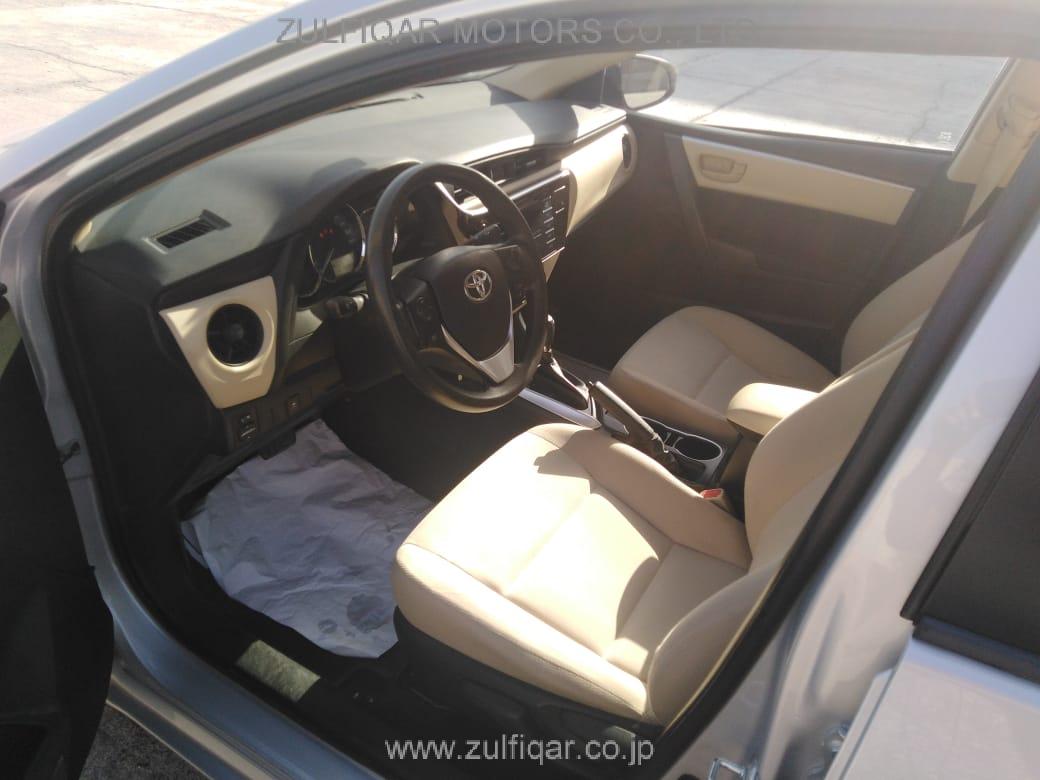 TOYOTA COROLLA 2019 Image 11