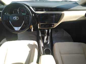 TOYOTA COROLLA 2019 Image 10