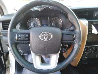 TOYOTA FORTUNER 2019 Image 11