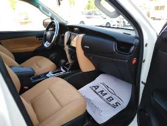 TOYOTA FORTUNER 2019 Image 13