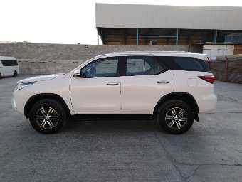 TOYOTA FORTUNER 2019 Image 4