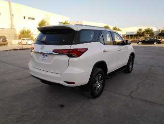 TOYOTA FORTUNER 2019 Image 6