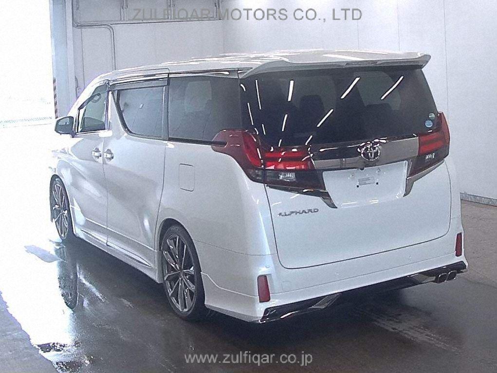 TOYOTA ALPHARD 2017 Image 2