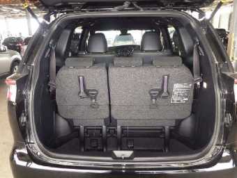 TOYOTA ESTIMA 2017 Image 8