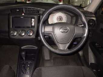 TOYOTA COROLLA AXIO 2018 Image 6