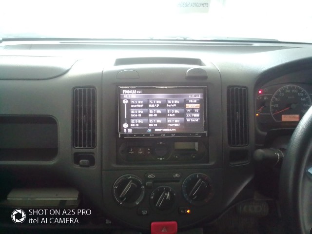 NISSAN A.D S/V 2016 Image 28