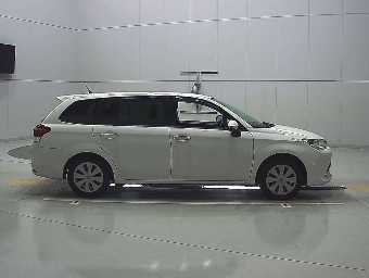 TOYOTA COROLLA FIELDER 2017 Image 3