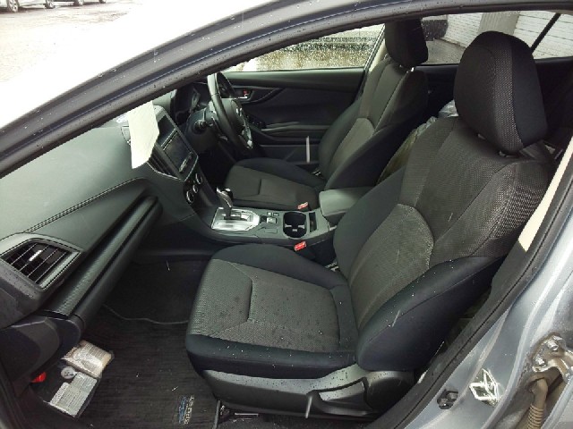 SUBARU IMPREZA SPORT 2018 Image 19