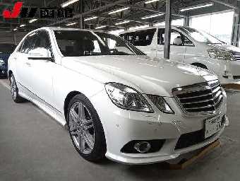 MERCEDES BENZ E CLASS 2009 Image 4