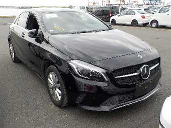 MERCEDES BENZ A CLASS 2017 Image 18