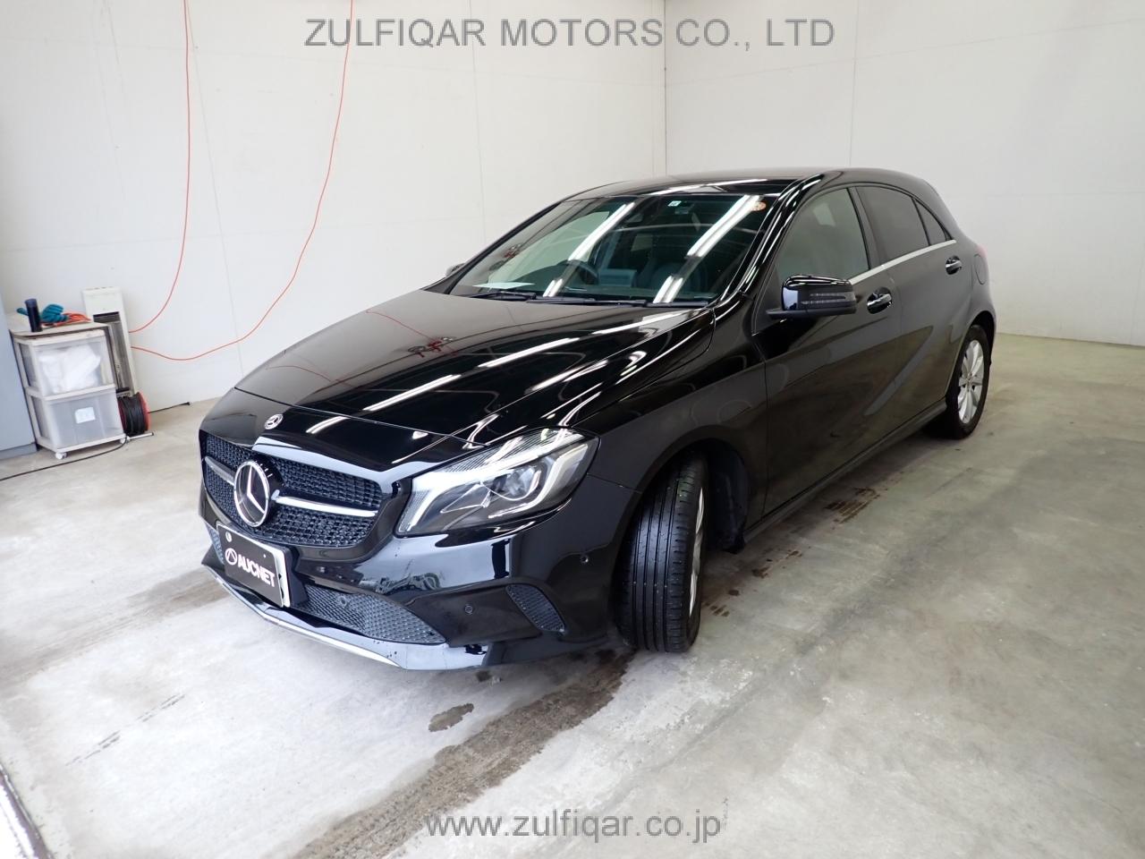 MERCEDES BENZ A CLASS 2017 Image 6