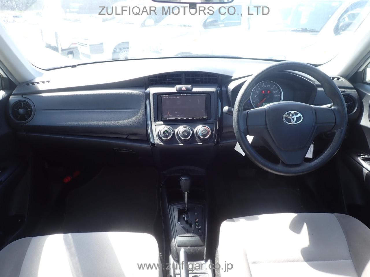 TOYOTA COROLLA AXIO 2017 Image 3