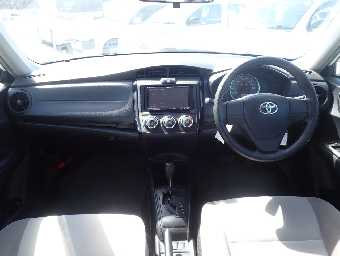 TOYOTA COROLLA AXIO 2017 Image 3