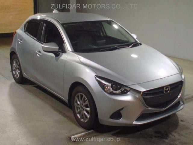 MAZDA DEMIO 2017 Image 3