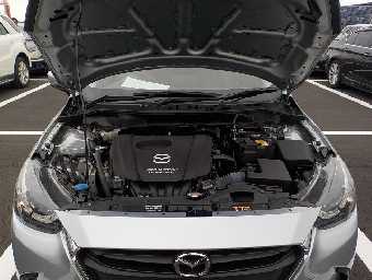 MAZDA DEMIO 2017 Image 20