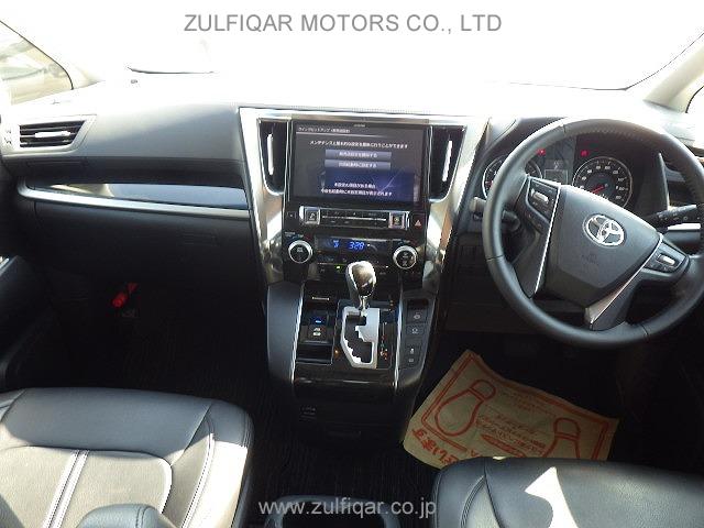 TOYOTA VELLFIRE 2017 Image 10