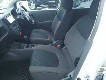 NISSAN A.D S/V 2016 Image 9