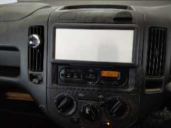 NISSAN A.D S/V 2016 Image 7