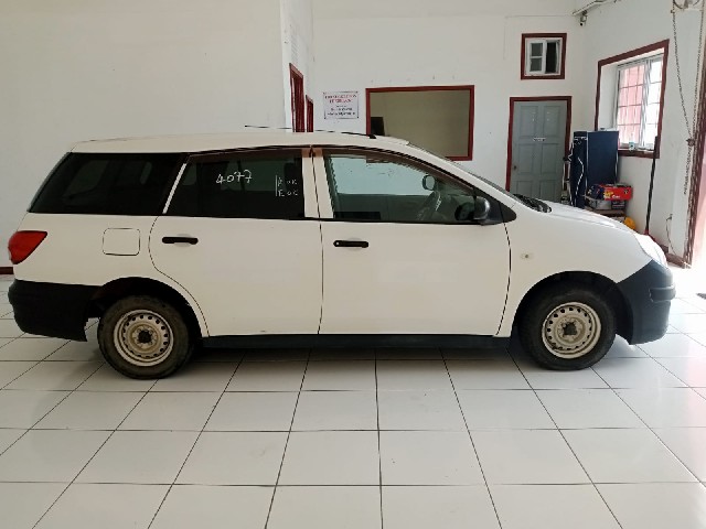 NISSAN A.D S/V 2016 Image 34