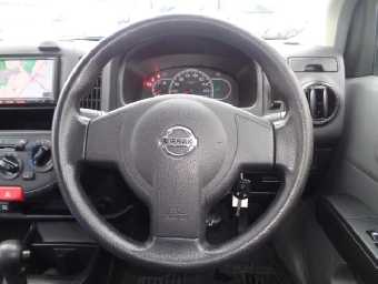 NISSAN NV150 AD 2017 Image 4