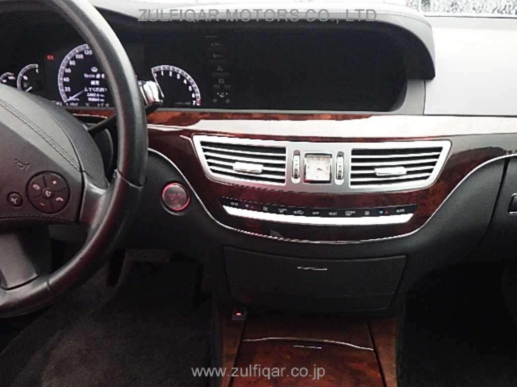 MERCEDES BENZ S CLASS 2010 Image 10
