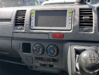 TOYOTA REGIUSACE 2012 Image 7