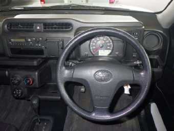 TOYOTA PROBOX 2017 Image 6