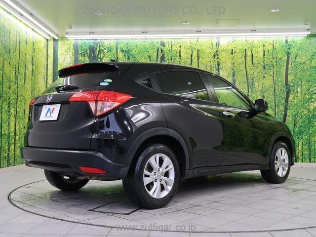 HONDA VEZEL 2017 Image 2