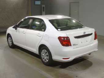 TOYOTA COROLLA AXIO 2017 Image 4