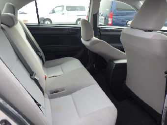 TOYOTA COROLLA AXIO 2015 Image 5