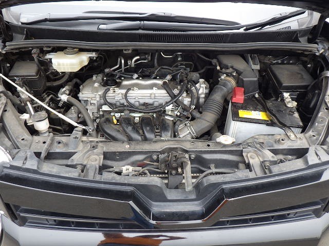 TOYOTA VOXY 2017 Image 26