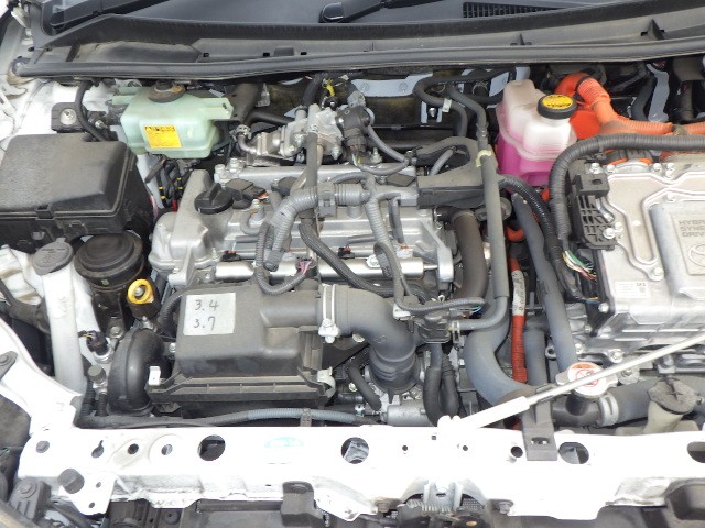 TOYOTA COROLLA AXIO 2017 Image 22