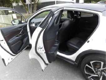 TOYOTA C-HR 2019 Image 23