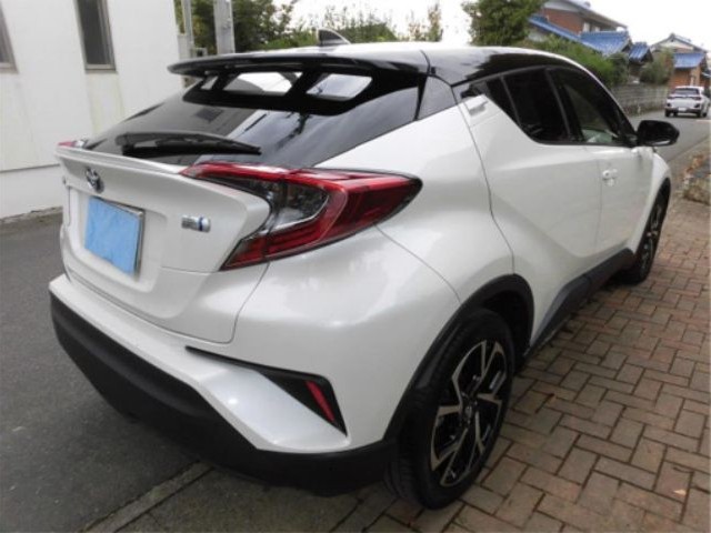 TOYOTA C-HR 2019 Image 44