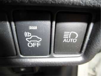 TOYOTA C-HR 2019 Image 42