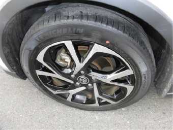 TOYOTA C-HR 2019 Image 47