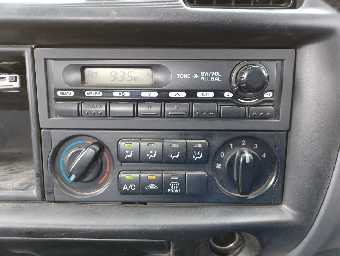 MAZDA BONGO TRUCK 2017 Image 9