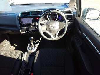 HONDA FIT 2017 Image 8