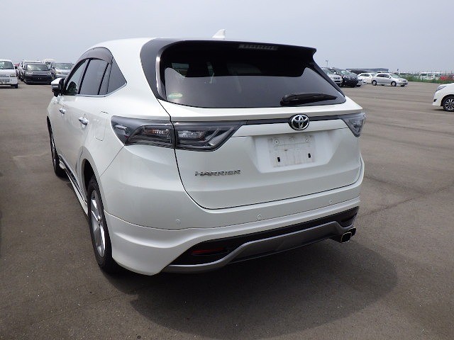 TOYOTA HARRIER 2017 Image 20
