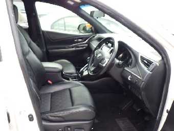 TOYOTA HARRIER 2017 Image 9