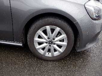 MERCEDES BENZ A CLASS 2017 Image 18