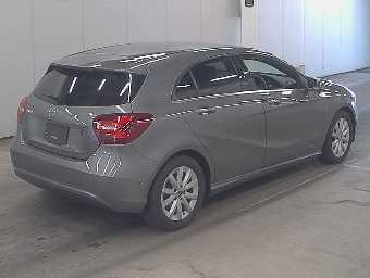 MERCEDES BENZ A CLASS 2017 Image 5