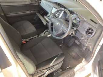 TOYOTA COROLLA FIELDER 2017 Image 5