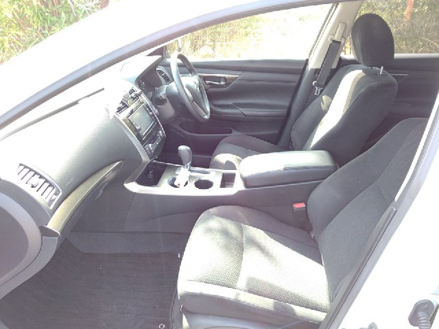 NISSAN TEANA 2017 Image 19
